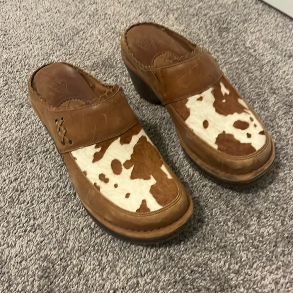 Ariat Cowhide Leather Clogs Size 7B